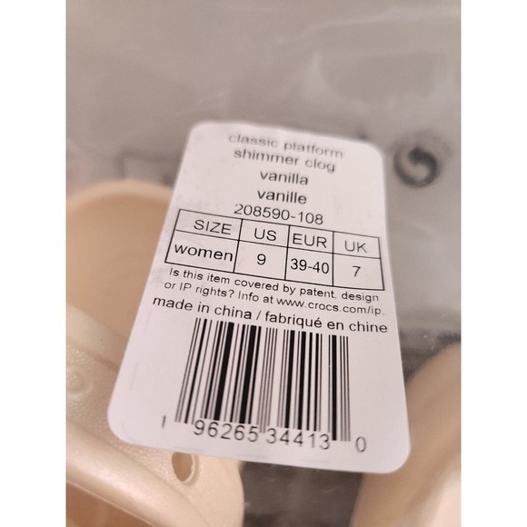 NEW Crocs Shimmer Classic Platform Clogs Size W9 With 5 Charms Vanilla - Picture 7 of 11